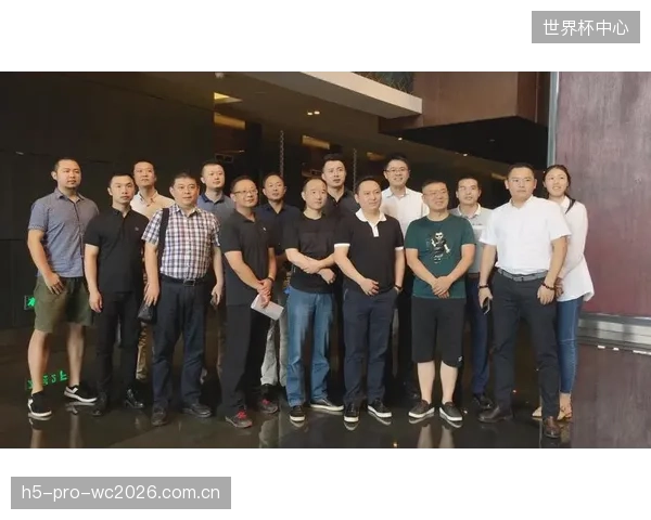 部分私募股权基金入主俱乐部后过度追求短期竞技成绩,严重透支了球队的青训体系与财务健康 部分私募股权基金入主俱乐部后过度追求短期竞技成绩,严重透支了球队的青训体系与财务健康